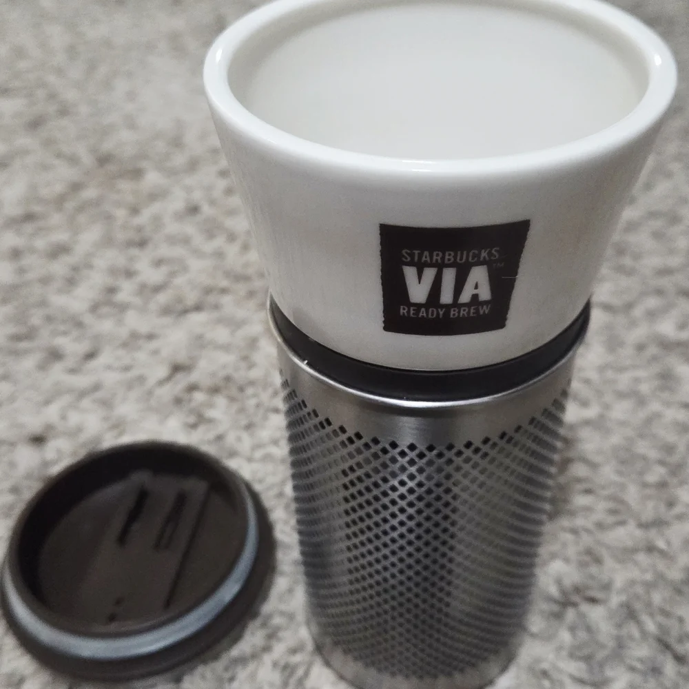Starbucks VIA Ready Brew‎ Stainless Steel Coffee Tumbler & Brewer
